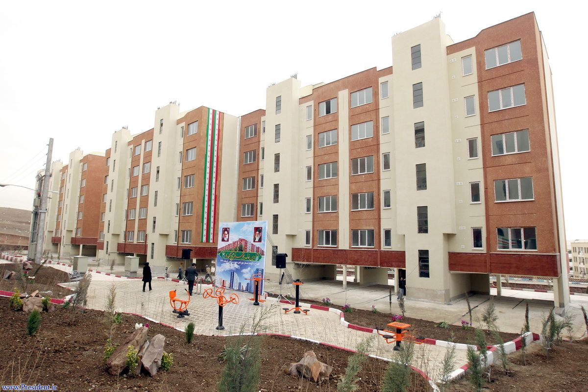 مسکن مهر در روزهای سخت تکامل