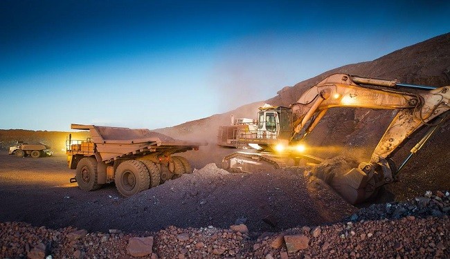 قیمت سنگ آهن همچنان نزولی است